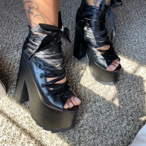 YRU Ballet Bae platform heels
